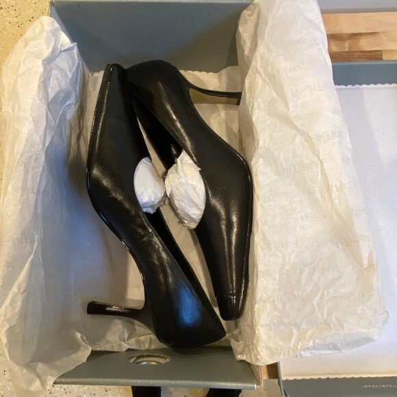 Vintage Feet First Gemina Black Leather Pointed-Toe Heels 6.5 genuine leather - Picture 10 of 16